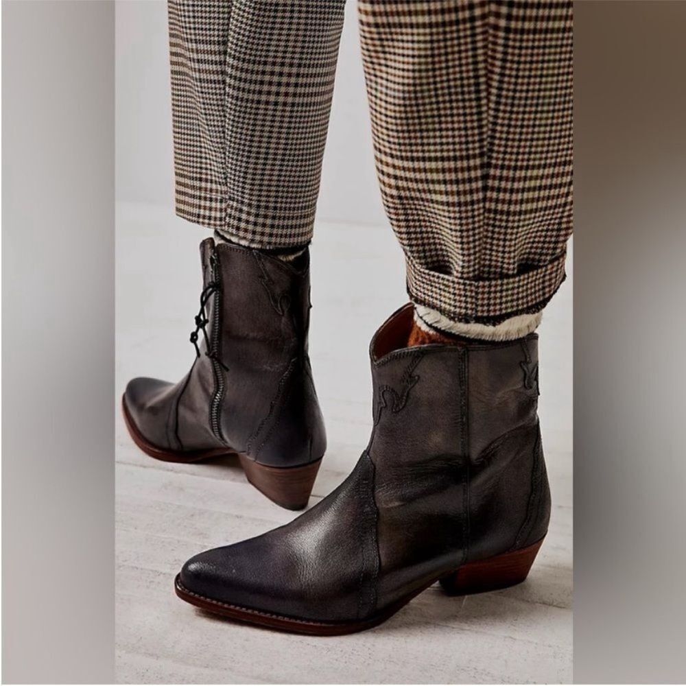 Free People New Frontier Black Leather Western Boots Booties US 8